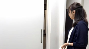 顔認証で自動ドア開閉